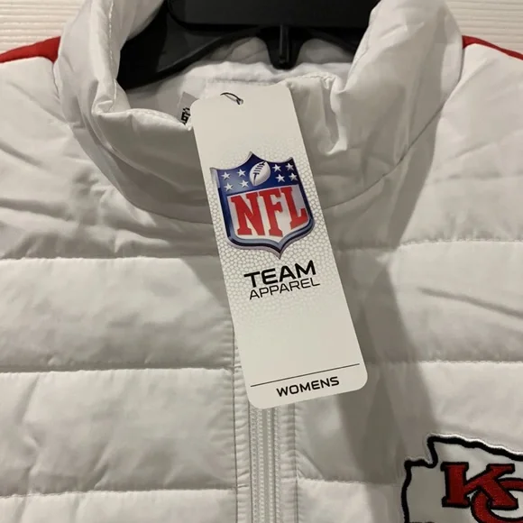 NFL Kansas City Chiefs women’s puffer vest - Picture 6 of 10